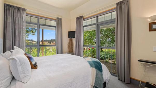 Hawkdun Rise Vineyard & Accommodation Alexandra Exteriér fotografie